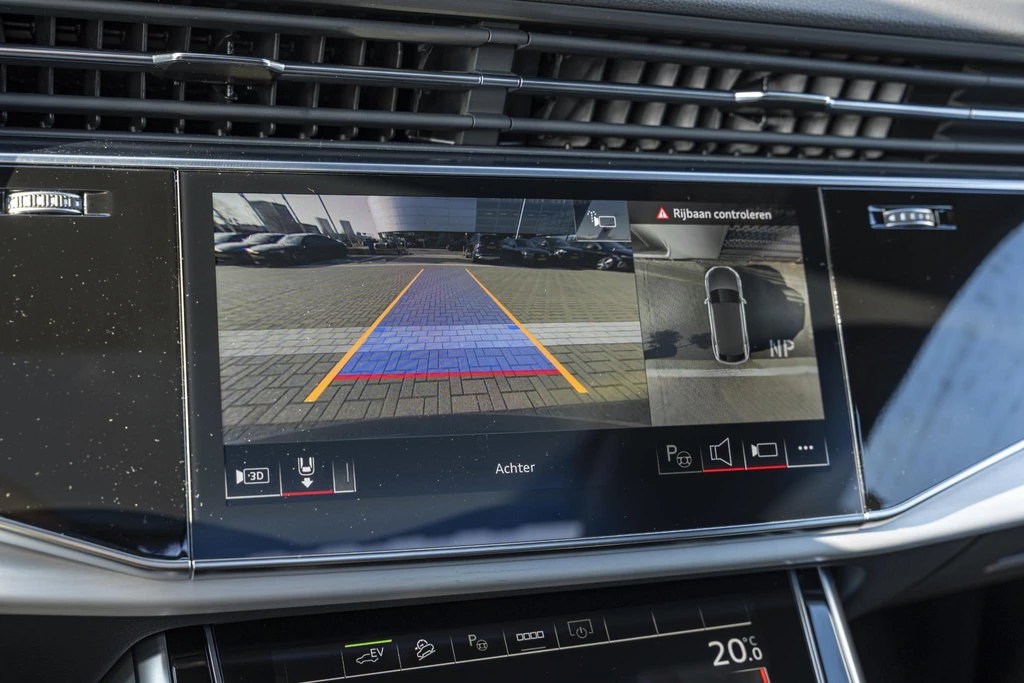 Audi Q8 – foto 13