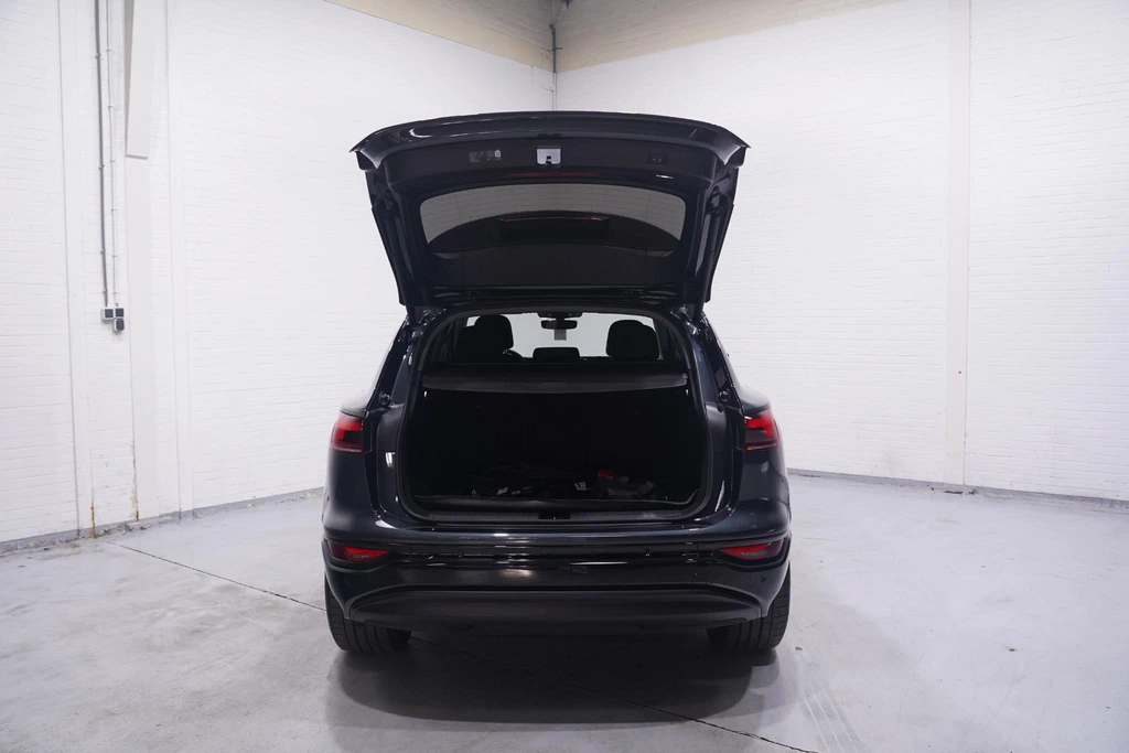 Audi Q6 e-tron – foto 12
