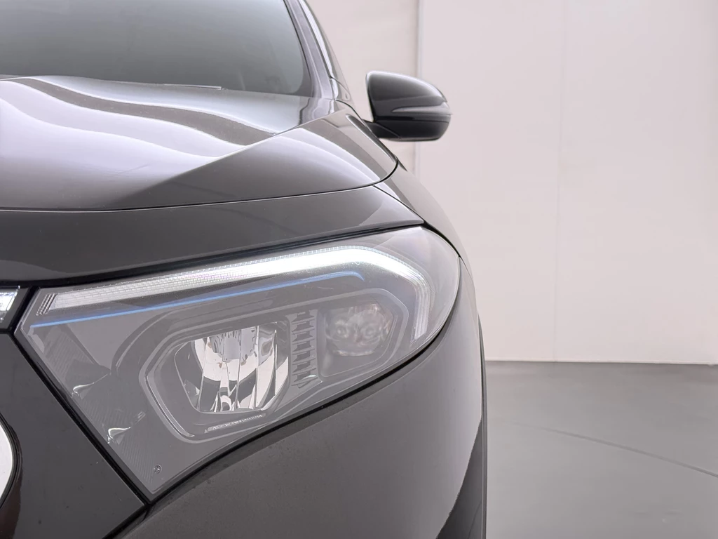 Mercedes-Benz EQA – foto 28