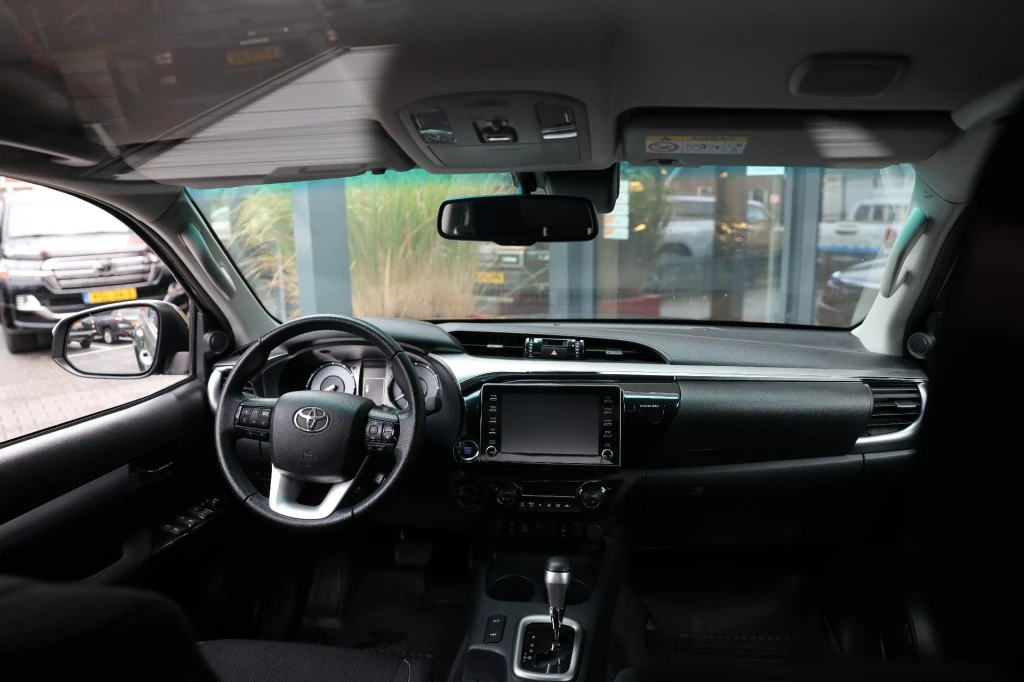 Toyota Hilux – foto 24