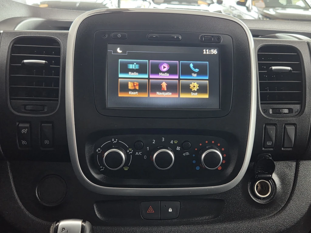 Renault Trafic – foto 23