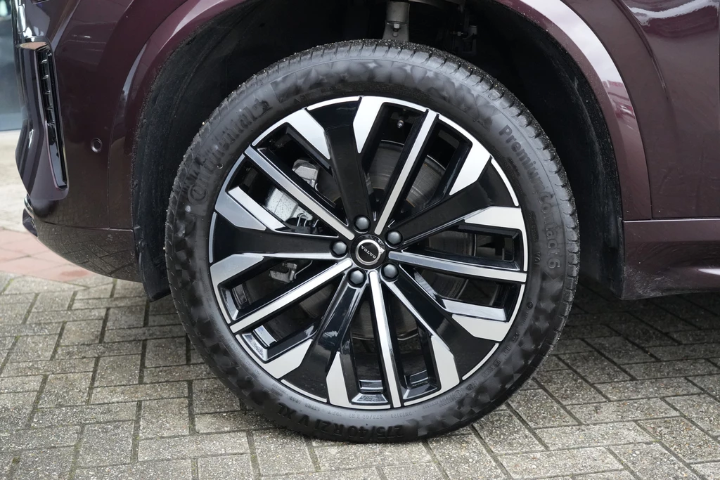 Volvo XC90 – foto 9