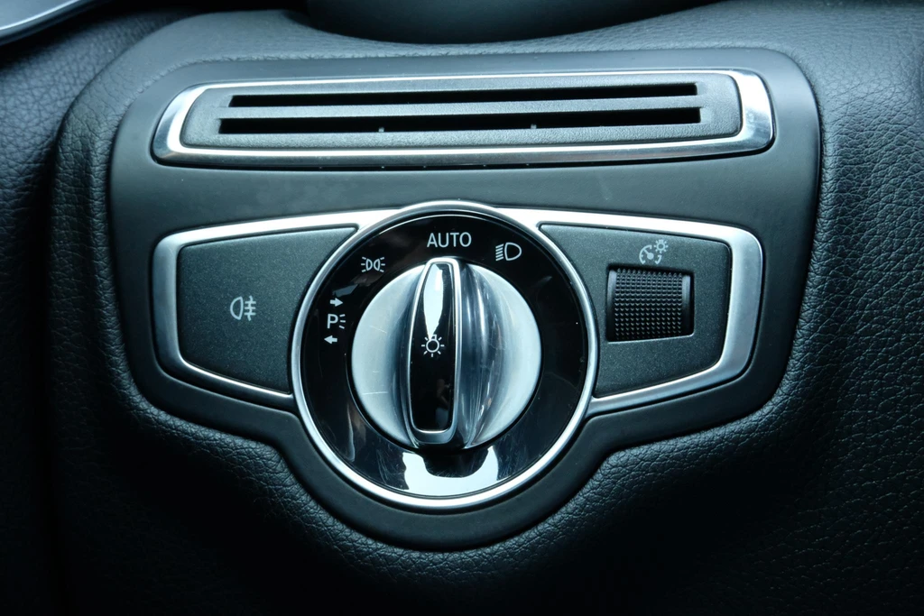 Mercedes-Benz C-Klasse – foto 29