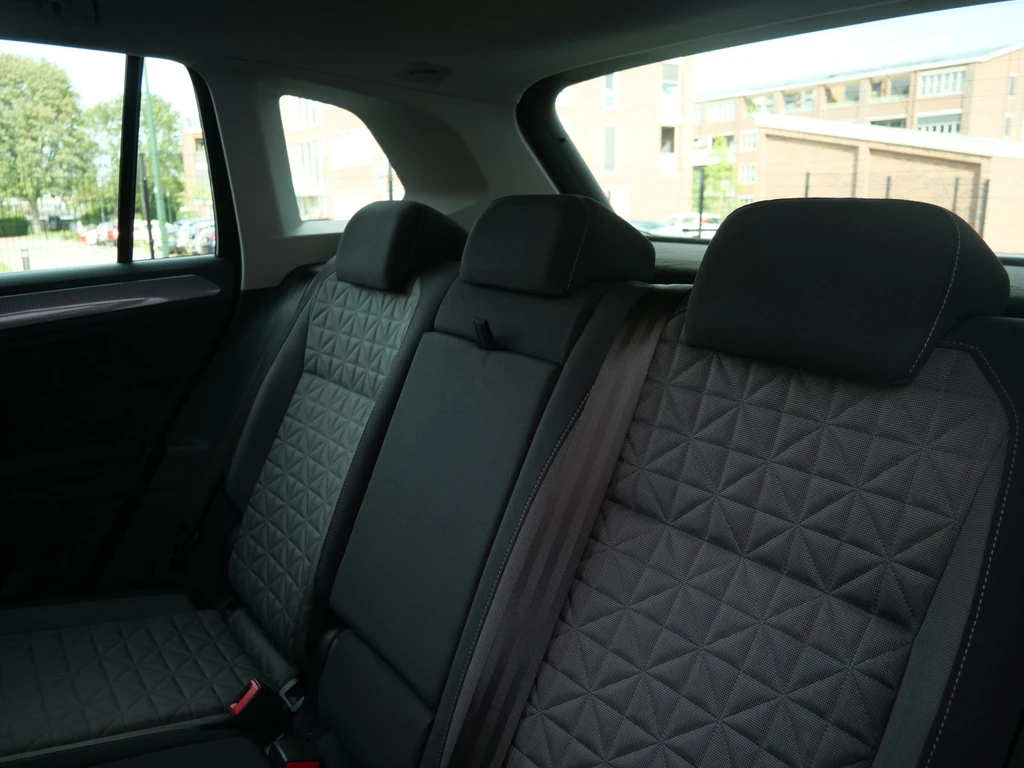 Volkswagen Tiguan – foto 24