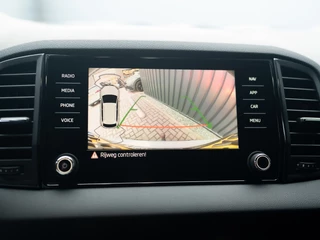 Škoda Karoq – thumbnail 23