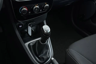 Renault Clio – thumbnail 30