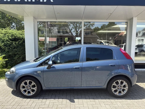 Fiat Punto Evo 0.9 TwinAir Sempre | Trekhaak | Navigatie | Climate Control | Cruise Control | Nette staat