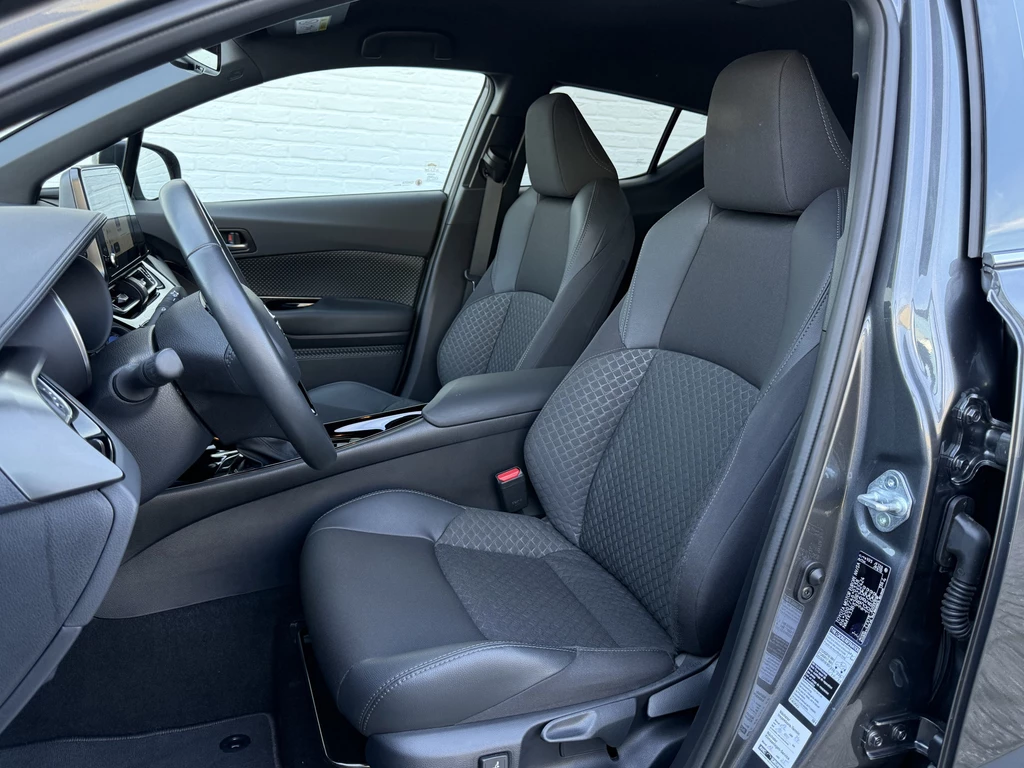 Toyota C-HR – foto 25