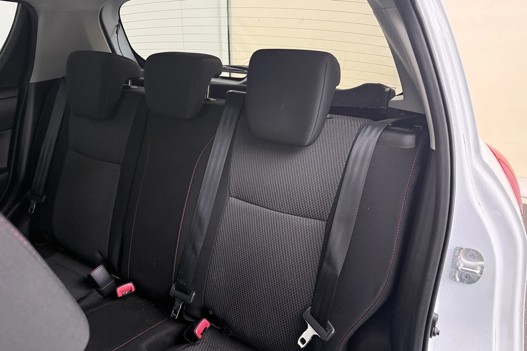 Suzuki Swift – foto 11