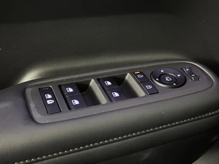 Hyundai Santa Fe – thumbnail 18