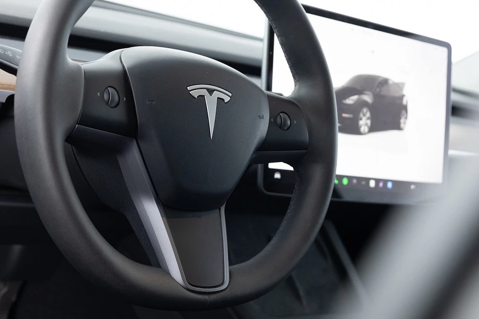 Tesla Model Y – foto 17