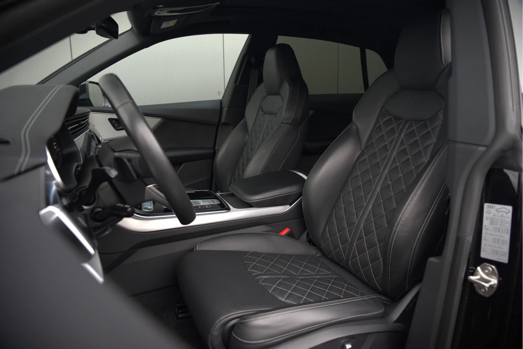 Audi Q8 – foto 16