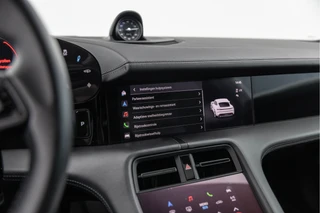 Porsche Taycan – thumbnail 30