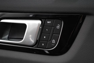 Porsche Cayenne – thumbnail 16