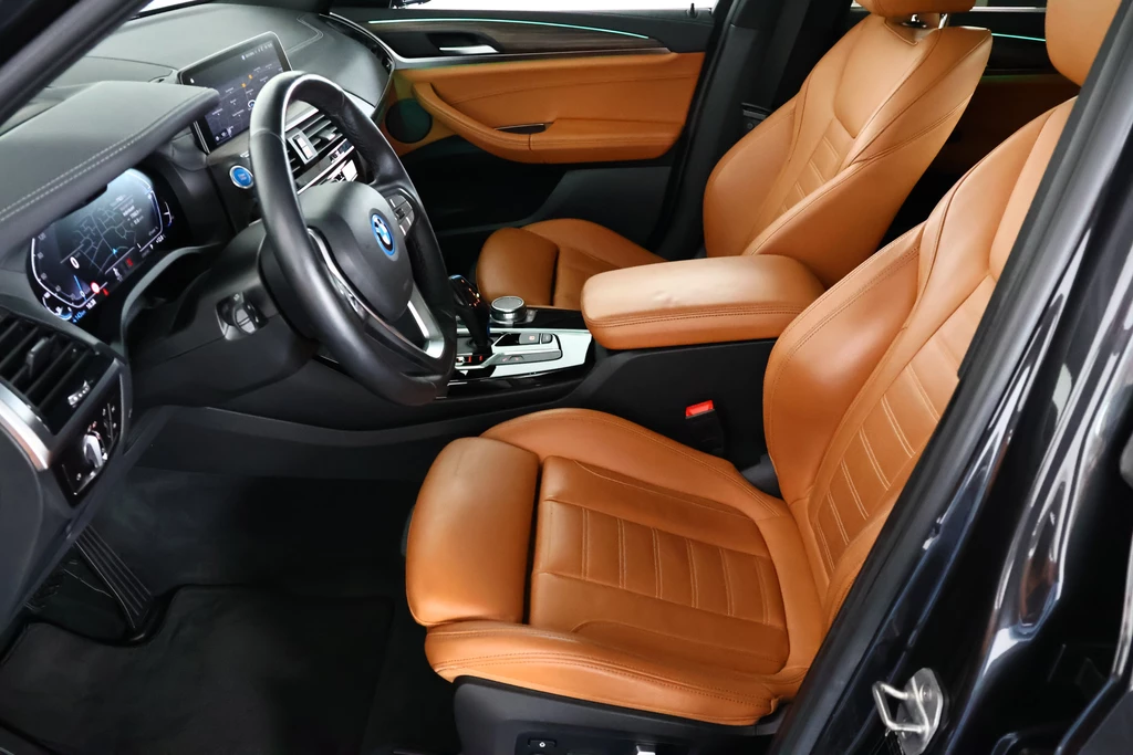 BMW iX3 – foto 12