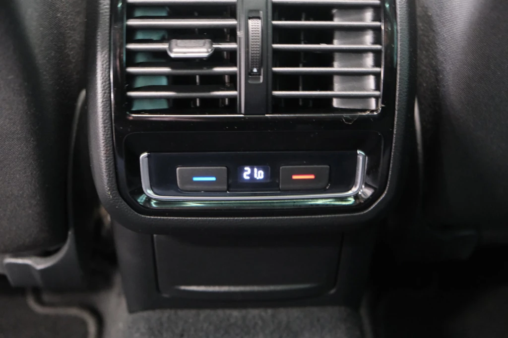 Volkswagen Passat – foto 18