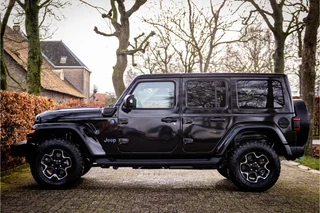 Jeep Wrangler – thumbnail 4