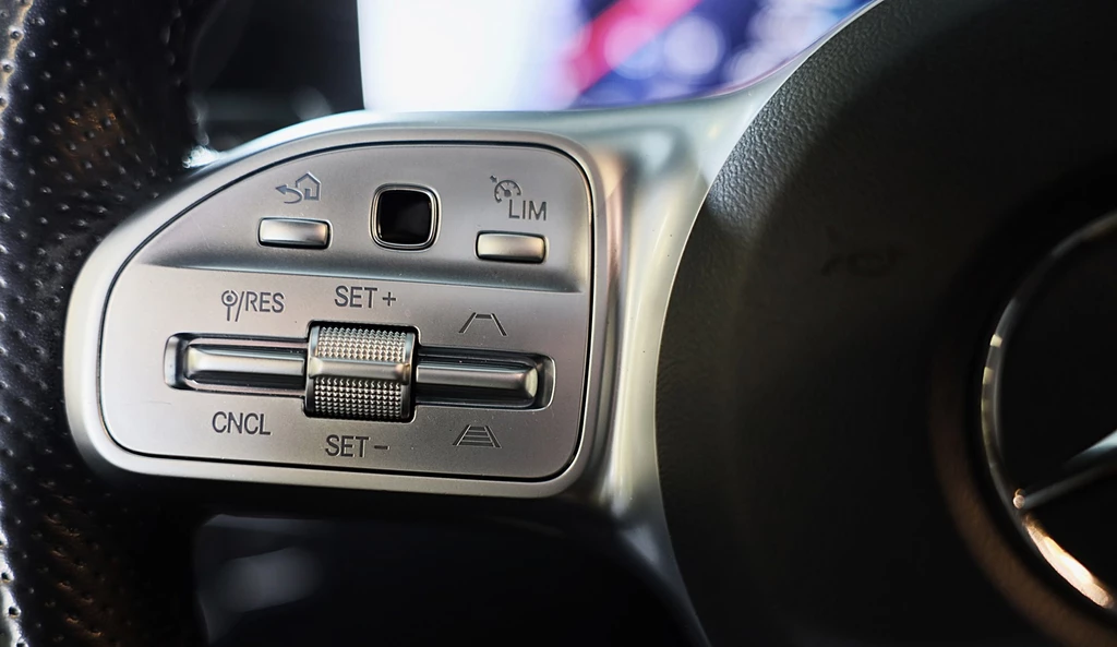 Mercedes-Benz E-Klasse – foto 25
