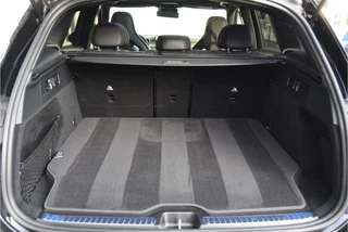 Mercedes-Benz GLC – thumbnail 46