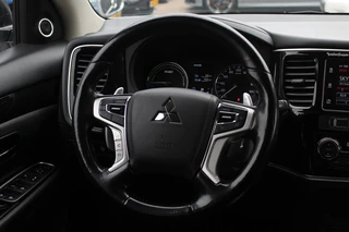 Mitsubishi Outlander – thumbnail 11