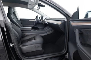 Tesla Model Y – thumbnail 10