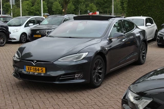 Tesla Model S – thumbnail 1