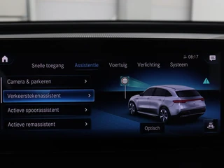 Mercedes-Benz EQC – thumbnail 39