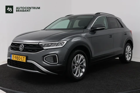 Volkswagen T-Roc 1.0 TSI Life (NAVIGATIE, CAMERA, TREKHAAK, DIGITALE COCKPIT, ADAPTIEVE CRUISE, CARPLAY)