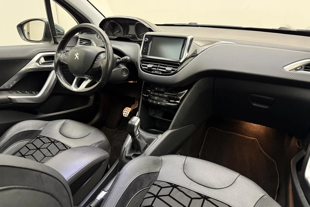 Peugeot 208 – foto 15