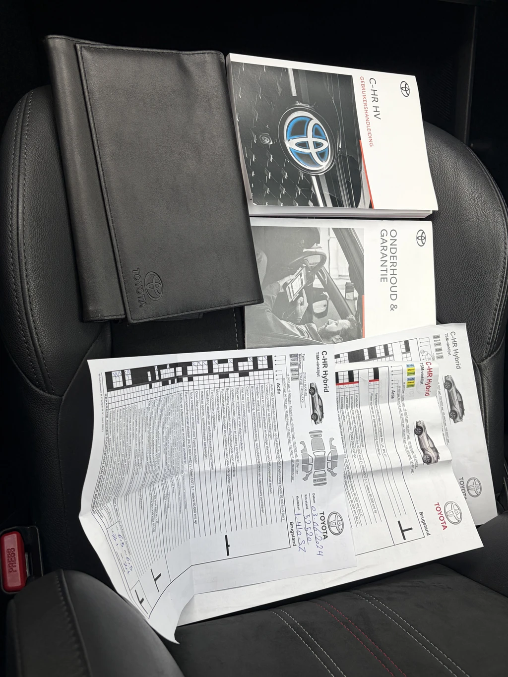 Toyota C-HR – foto 27