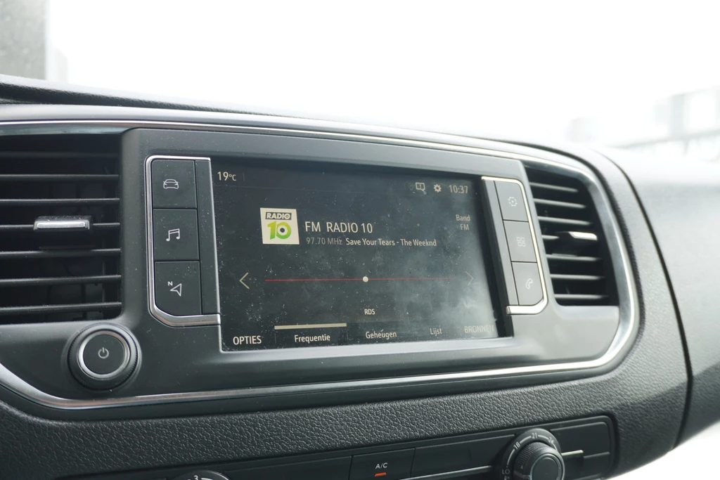 Opel Vivaro – foto 10
