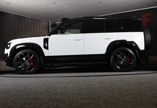 Land Rover Defender – thumbnail 5