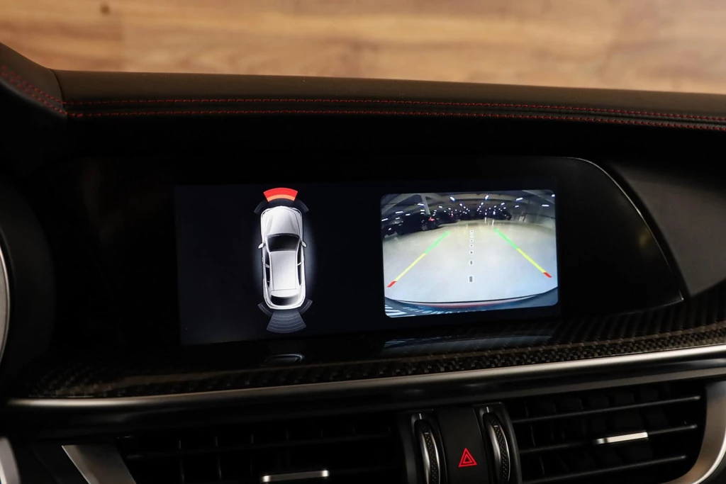 Alfa Romeo Stelvio – foto 19