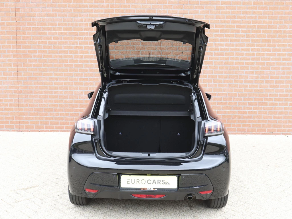 Peugeot 208 – foto 12