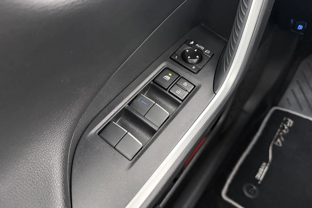 Toyota RAV4 – foto 15