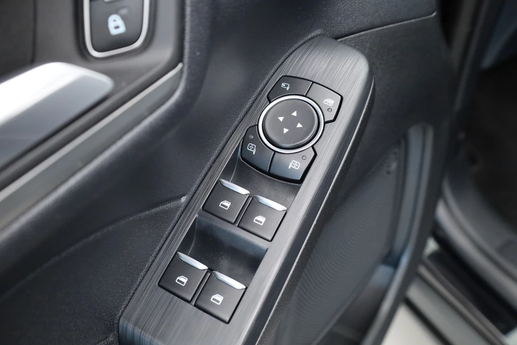 Ford Kuga – foto 15