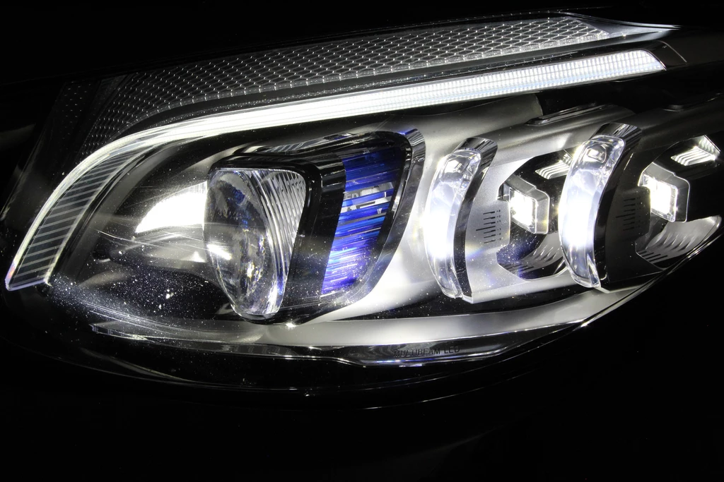 Mercedes-Benz C-Klasse – foto 19
