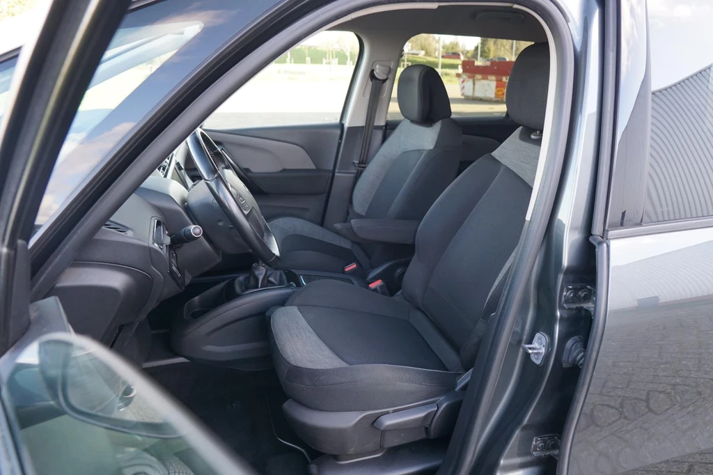 Citroën Grand C4 Picasso – foto 16