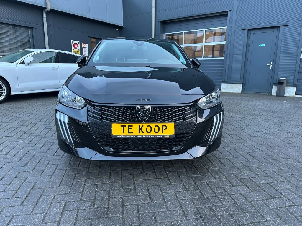 Peugeot 208 – foto 6