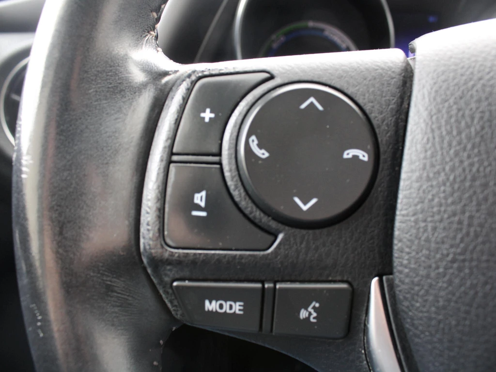 Toyota Auris – foto 15