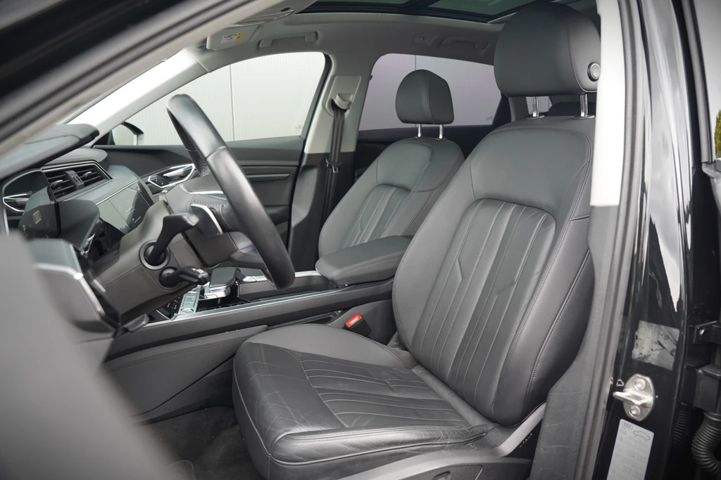 Audi e-tron – foto 18
