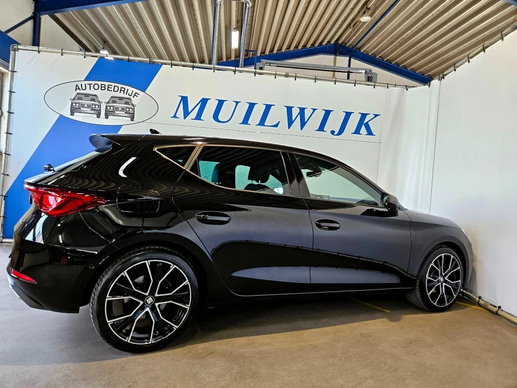 SEAT Leon – foto 8