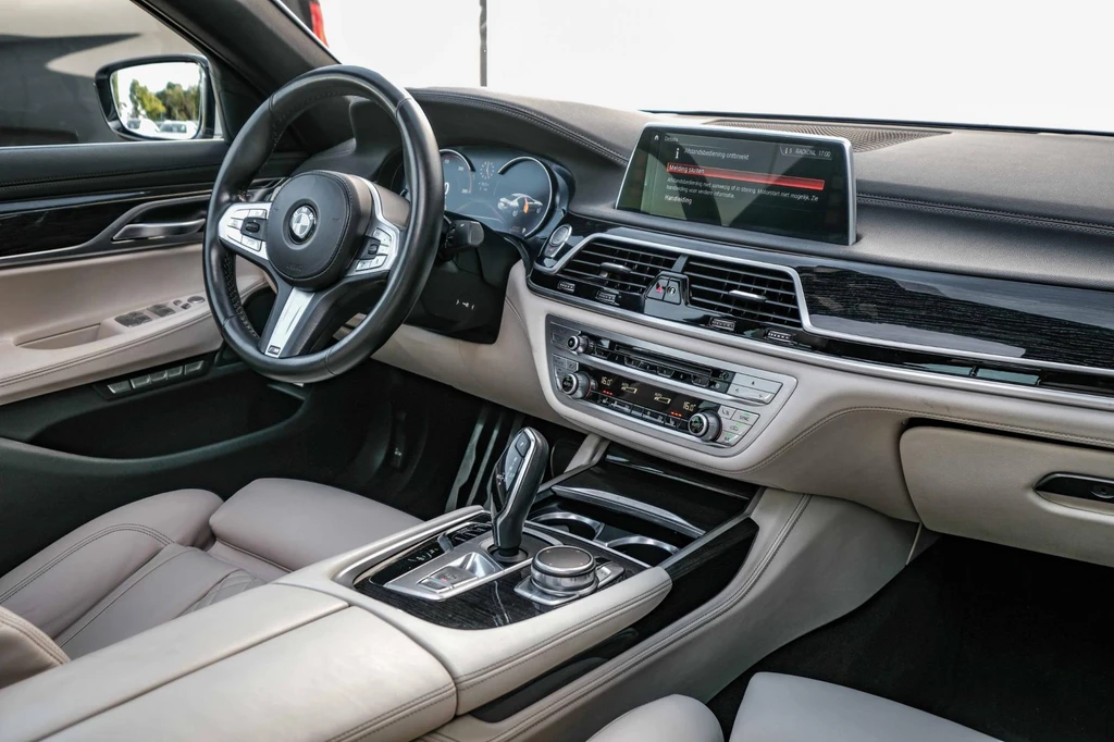 BMW 7 Serie – foto 39