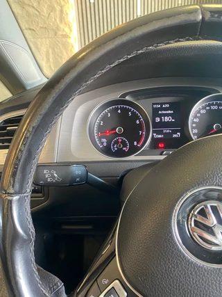 Volkswagen Golf – thumbnail 27