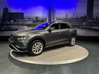 Volkswagen T-Roc – thumbnail 2