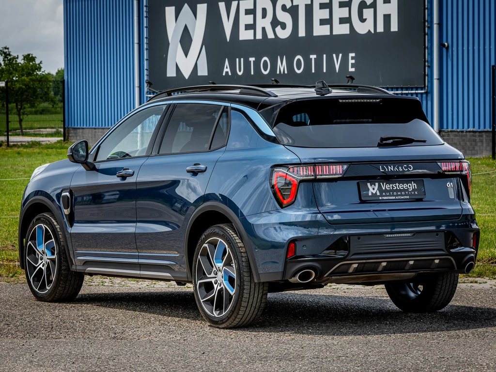 Lynk & Co 01 – foto 1