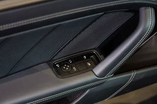 Porsche 911 – thumbnail 63