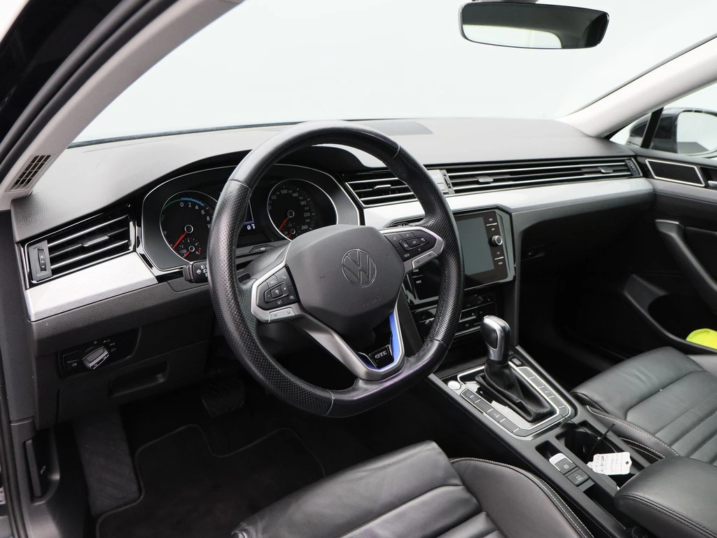 Volkswagen Passat – foto 10