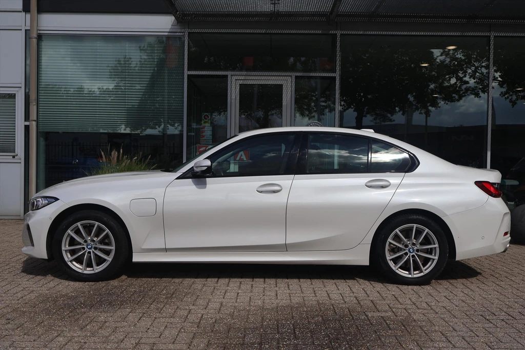 BMW 3 Serie – foto 4