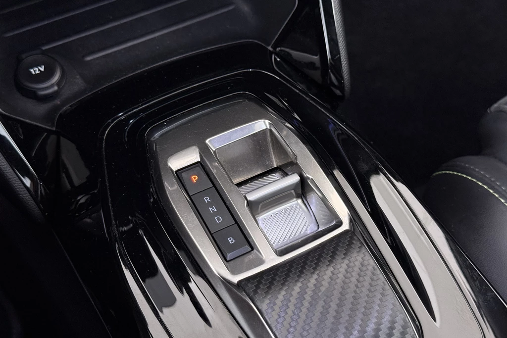 Peugeot e-208 – foto 31